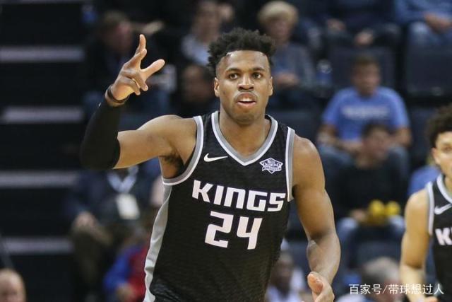 小卡28分快船20分逆转胜火箭 灰熊逆转胜76人